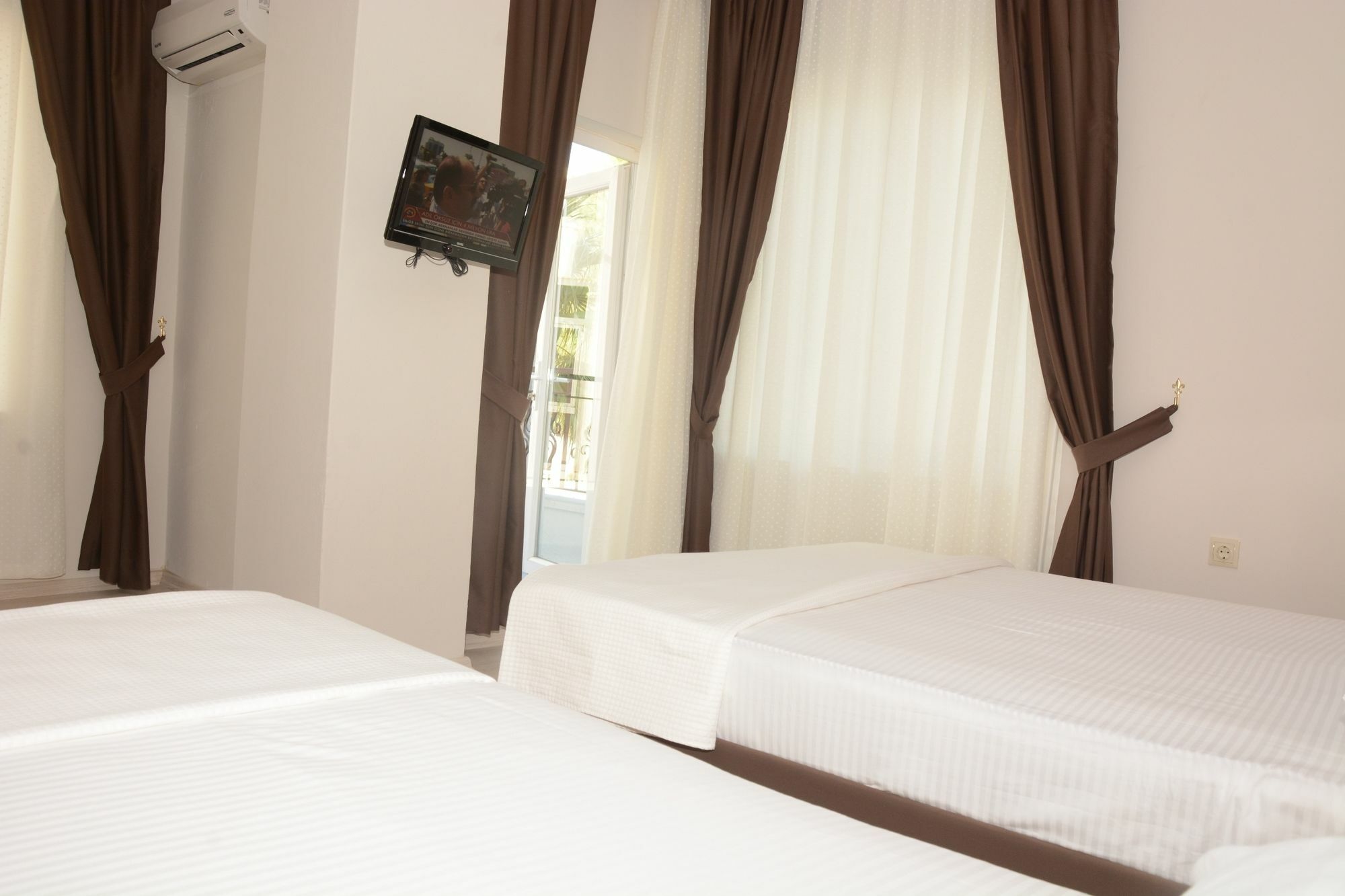 Derin Suit Otel Анталья Экстерьер фото